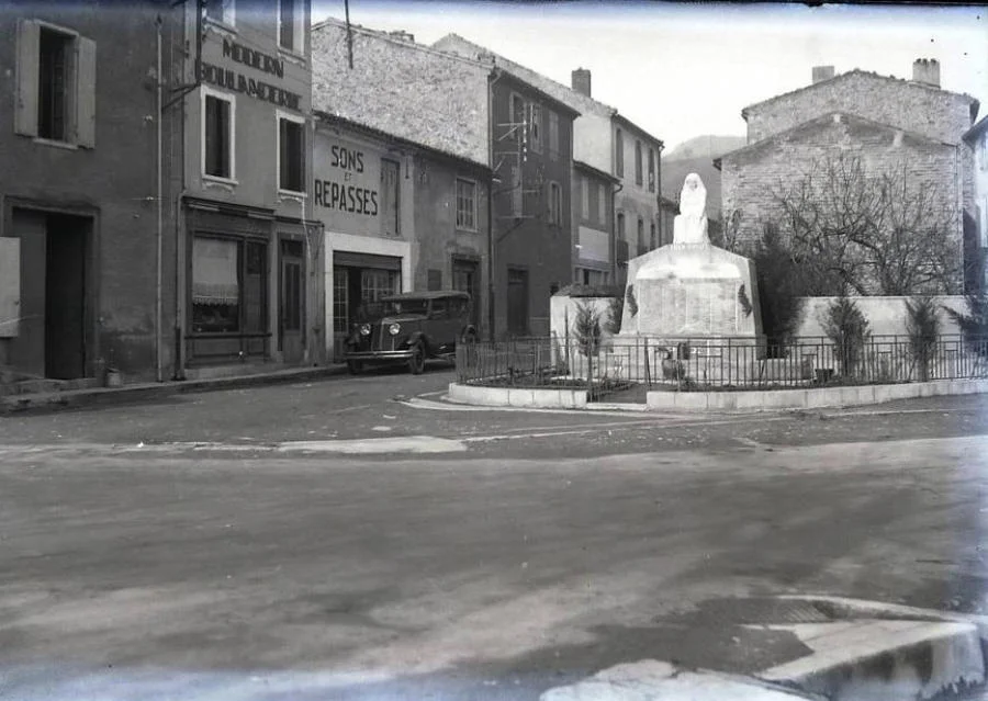 monument-9